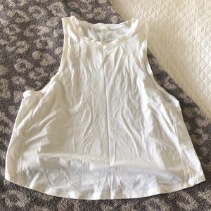 Lululemon just pleat it tank